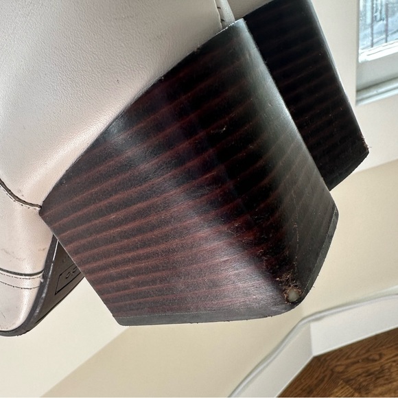 Blondo Salome Waterproof Bootie - Picture 6 of 6